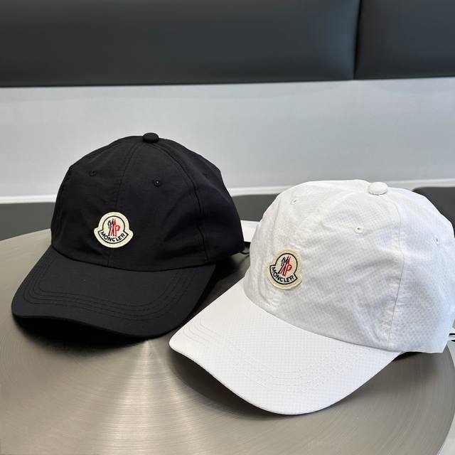 Moncler casual baseball cap for outdoor use, the latest quick-drying mesh lightw
