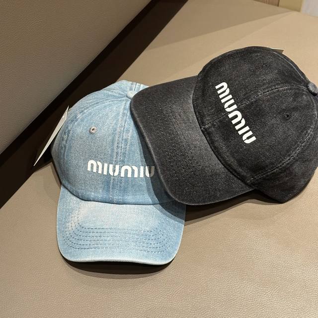 Miumiu new denim baseball cap with pure cotton lining and plaid, light and breat