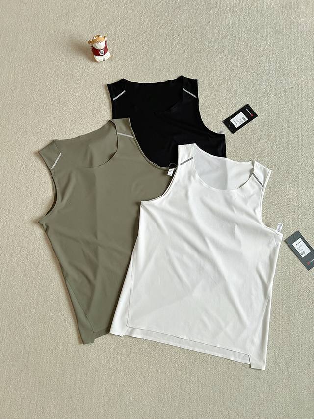 Lululemon Men's Metal Vent Tech Sports Laser-perforated Seamless Taped Breathabl