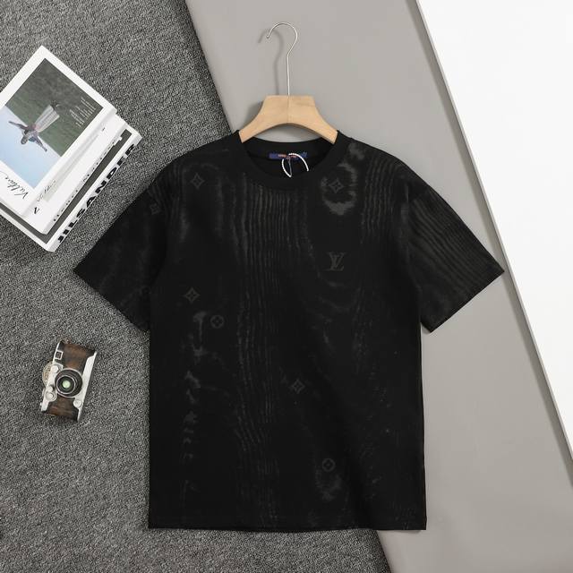 Top replica version Louis Vuitton Lv 25Ss early spring new short-sleeved ripple