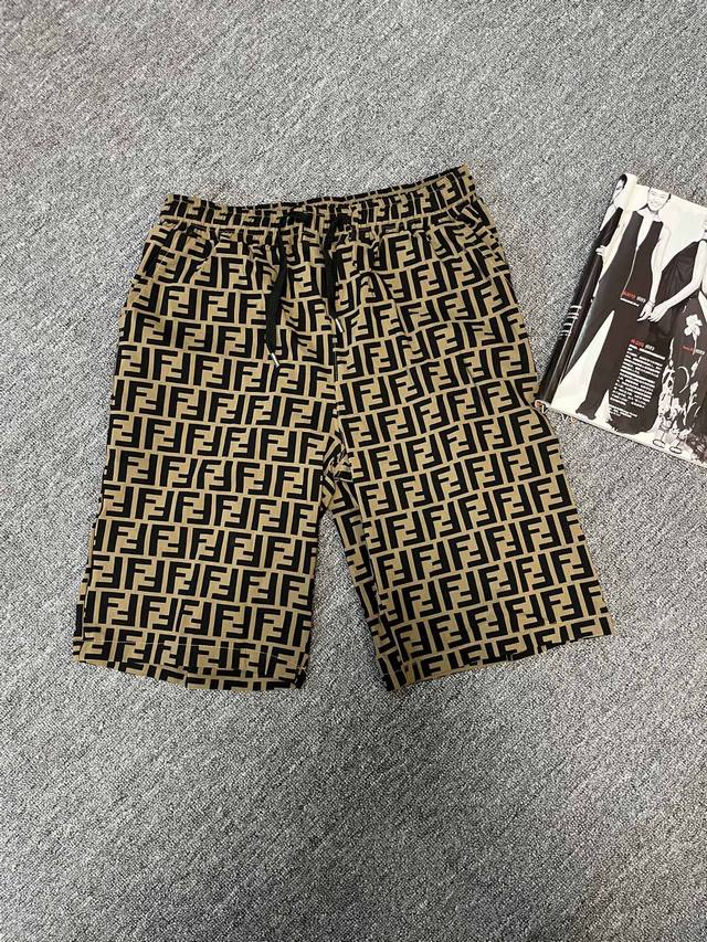 Fendi full print casual shorts are made of imported fiber quick-drying fabric, w