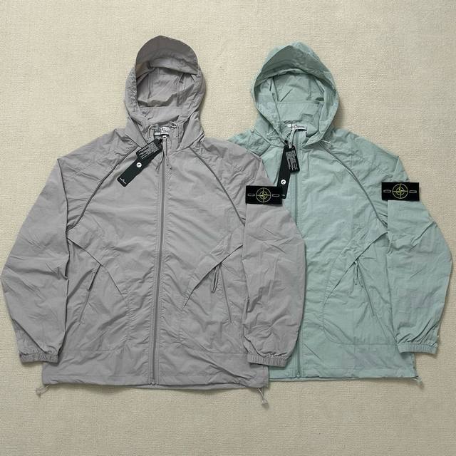 Stone Island hooded full zipper reflective strips functional outdoor three-proof