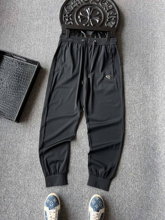 Top-quality goods from the counter! Popular hit! Prada Prada counter new product