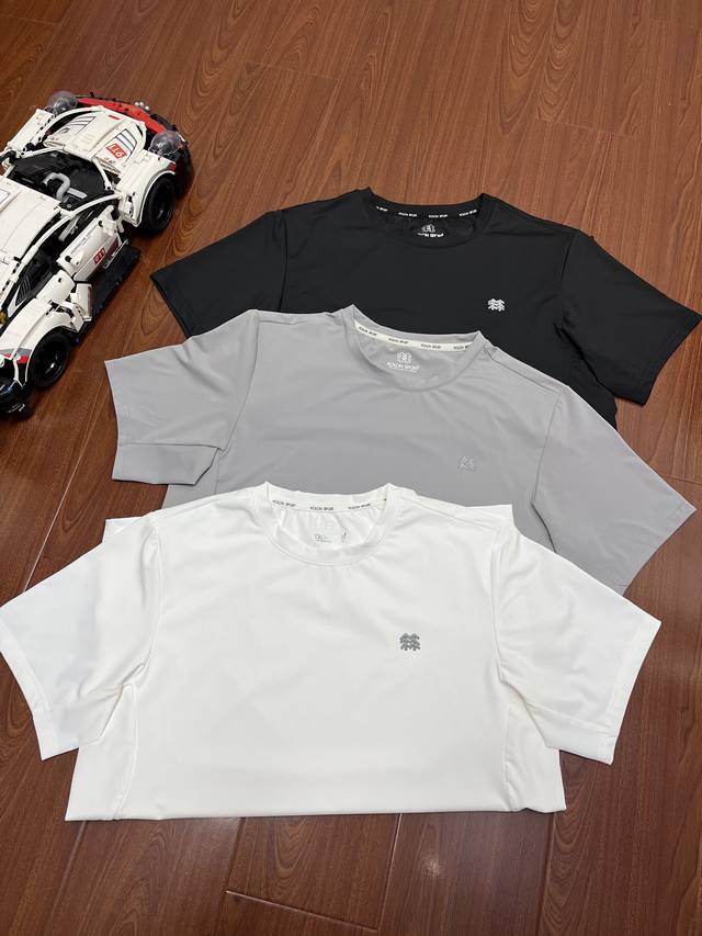 Kolon Sport Summer Men's Round Neck Short Sleeve Moisture Absorbent Quick Dry T-