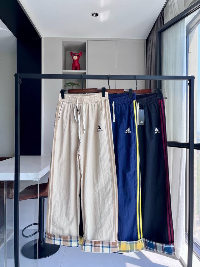 Adidas three-bar cuffed straight pants Adidas Trefoil new trouser leg cuffed spo