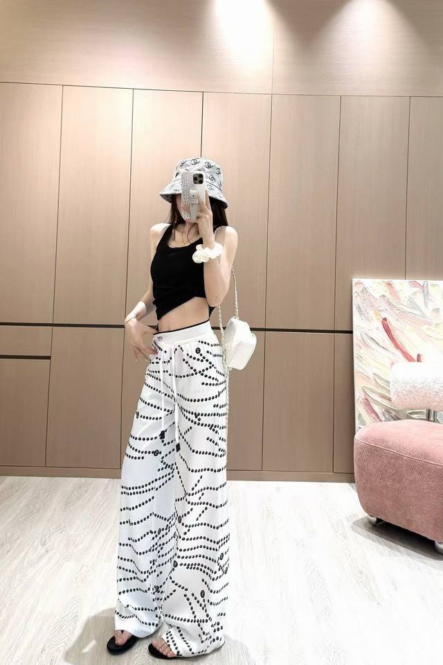 New arrivals Chane* Chanel 25 new ribbon print casual pants Versatile colors, hi