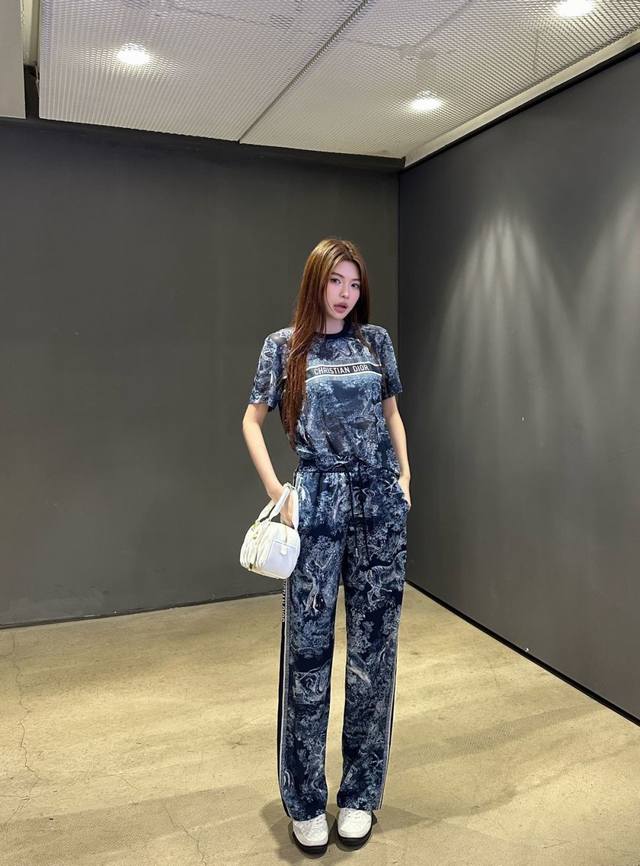 New arrival Christian Dio* Dior 2025Ss new top micro-perspective suit The style