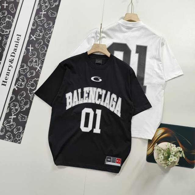 1678591FFF Size Xs-L Popular recommendation Balenciaga short-sleeved T-shirt bas