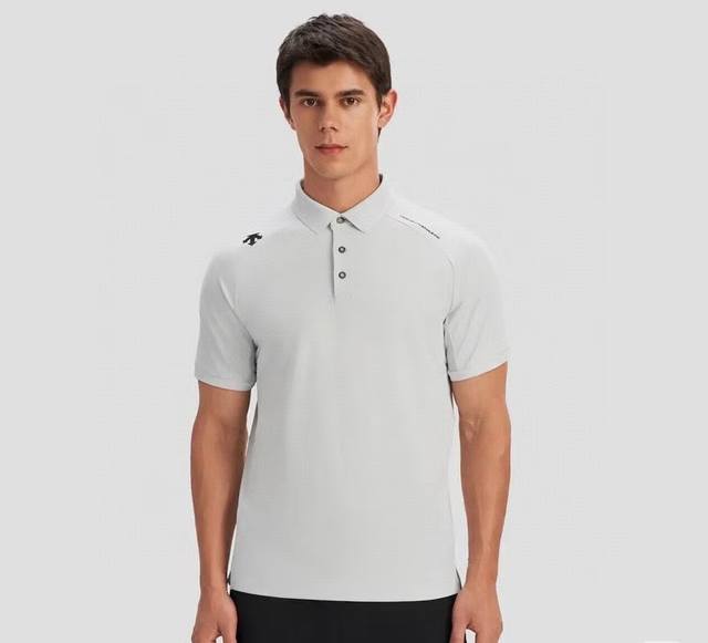 2025Descente Comprehensive Training Sports Fitness Tough Breathable Perspiratio