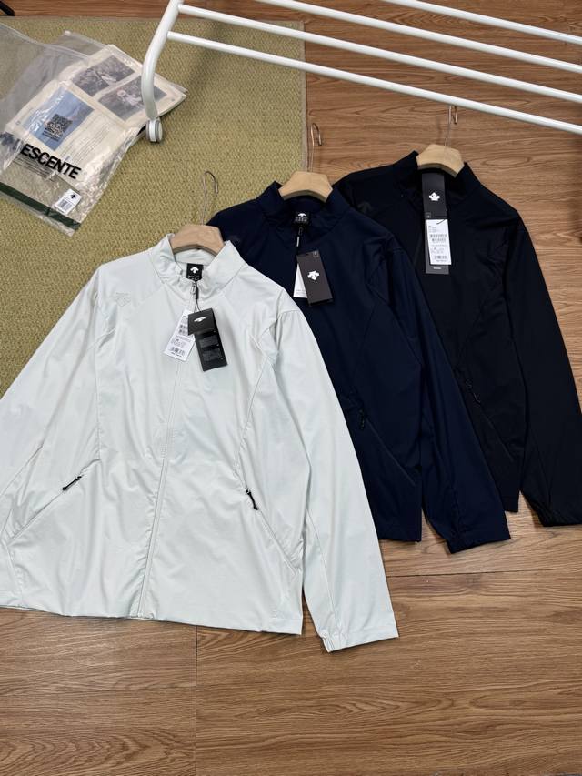 Descente men's sunscreen and windproof sports top, skin coat, stand-up collar ja