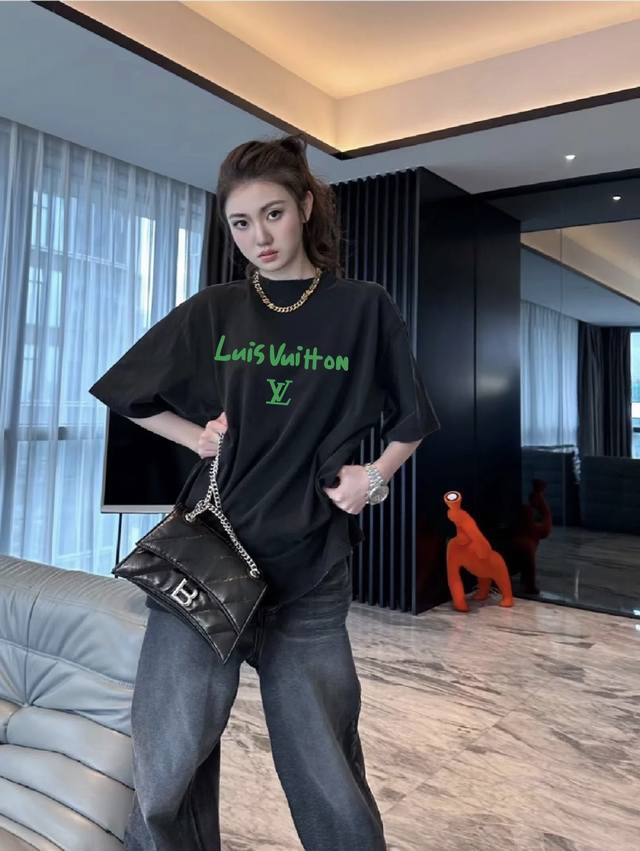 for Lv Louis Vuitton 24Ss new casual printed letter short-sleeved T-shirt The wo