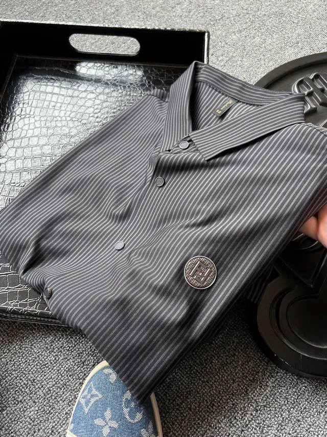 Top-grade liquid ammonia cotton! Popular hit! Fendi's new striped high-end seaml