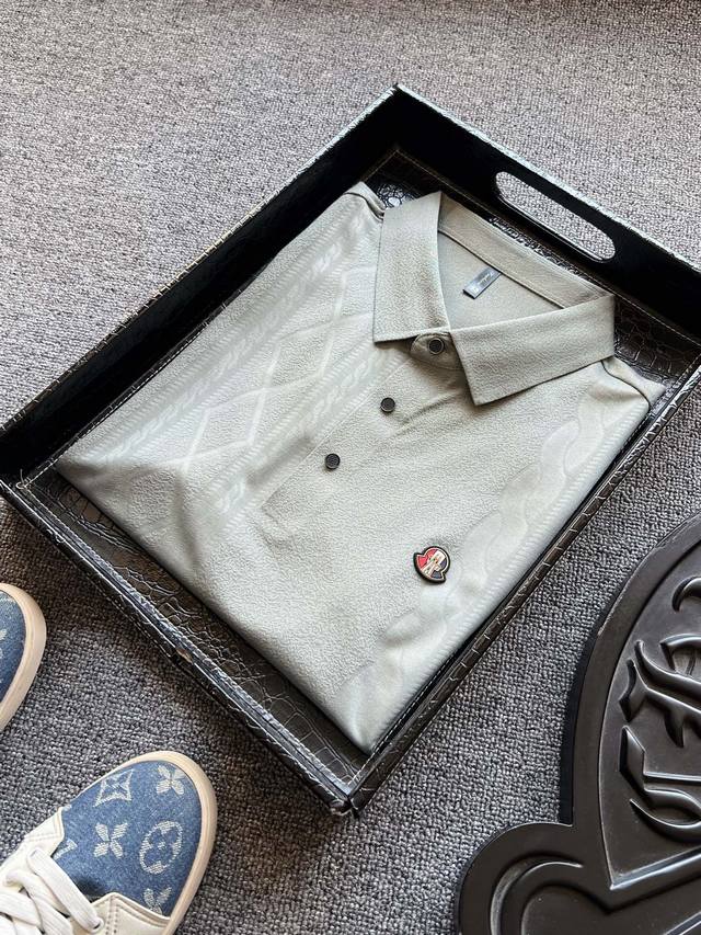 Top luxury ice oxygen jade silk! Popular hit! Moncler's new high-end dark patter