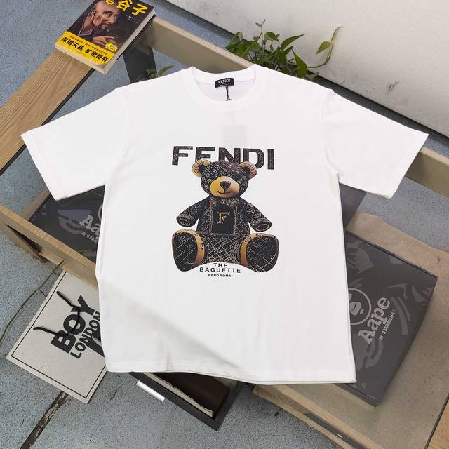 New arrival Model number: Dg25645 2025 new Fendi bear logo letter print casual c