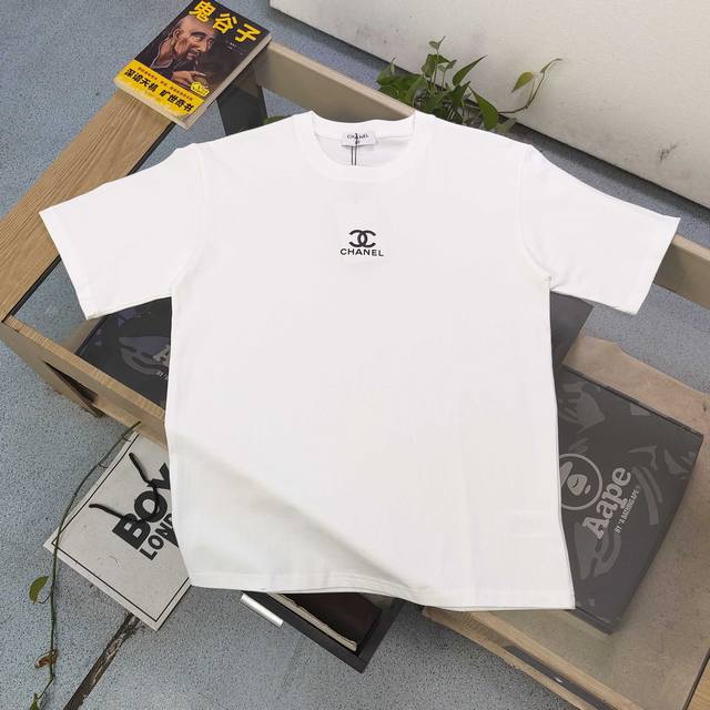 New arrival Model number: Dg25671 2025 new Chanel classic logo on the chest Logo