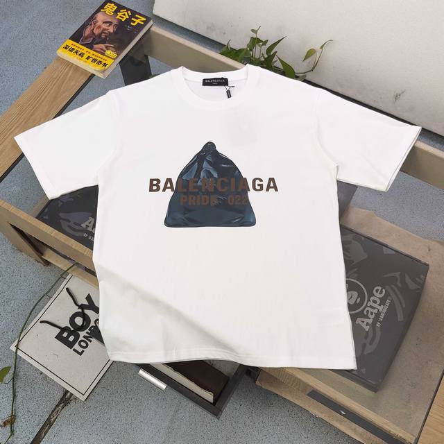 New arrival Model number: Dg25666 2025 new Balenciaga Paris family garbage bag p