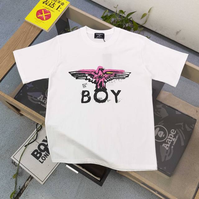 New Model No.: Dg25631 2025 new Boylondon pink eagle wings logo pattern letter p