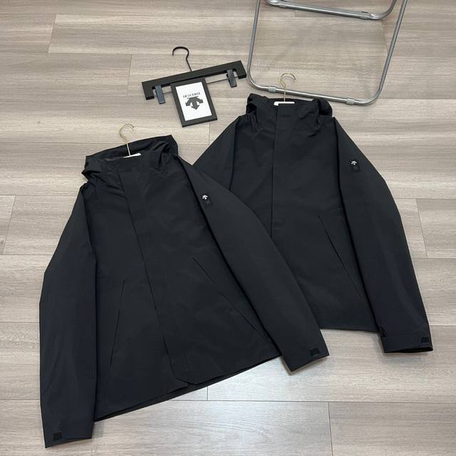The same style as Daniel Wu! Descente 25th Spring and Autumn counter same style