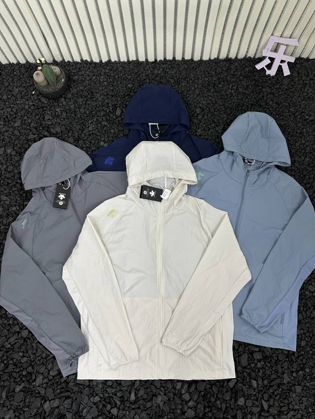 Descente 25 new summer product! Men's outdoor sports Upf20O+ sunscreen lightweig