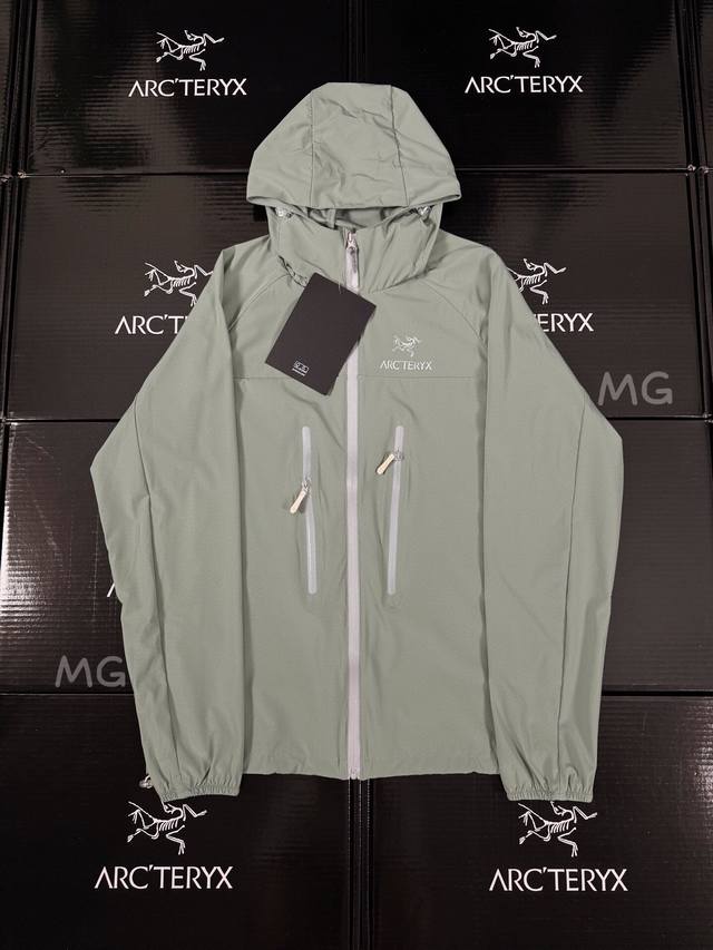 Arc'teryx Alpha sixth generation technology fabric Upf210+ top functional SV sun