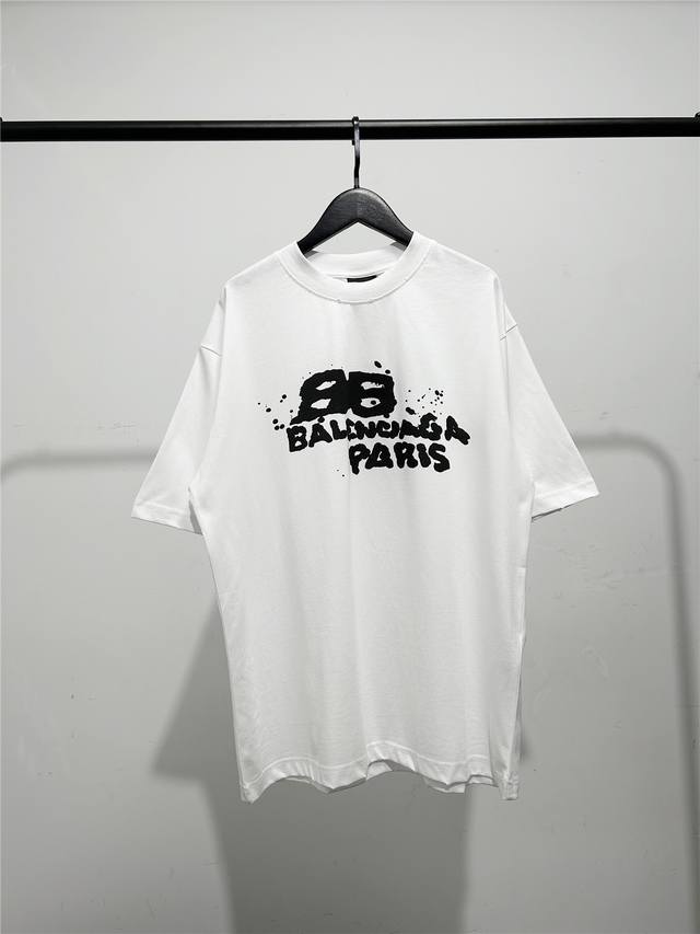 High version, very good quality! Original packaging, the latest collar label in