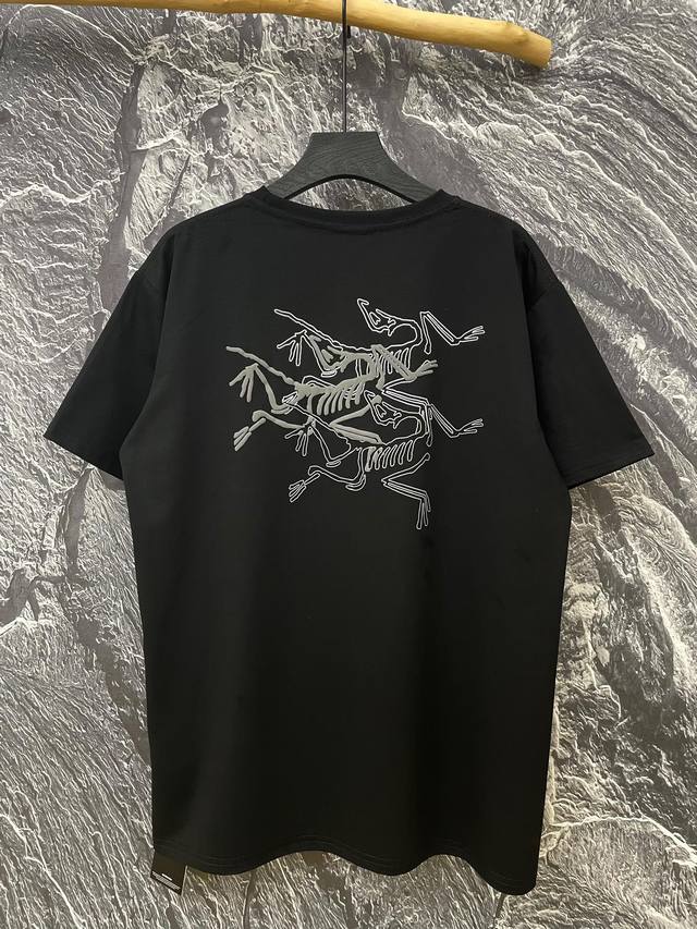 Top version Arc'teryx tricolor embossed logo foam printed short sleeves The smal