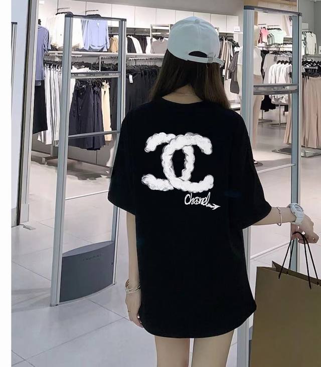 Chanel round neck short sleeve half sleeve T-shirt The fabric is made of 260g pu
