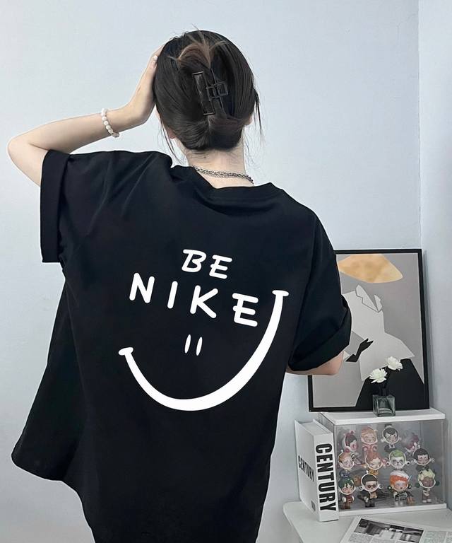 Nike Be personality smiley face round neck short-sleeved half-sleeved T-shirt Th