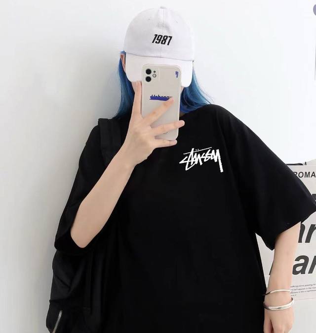 Stussy painted crown round neck short-sleeved half-sleeved T-shirt The fabric is