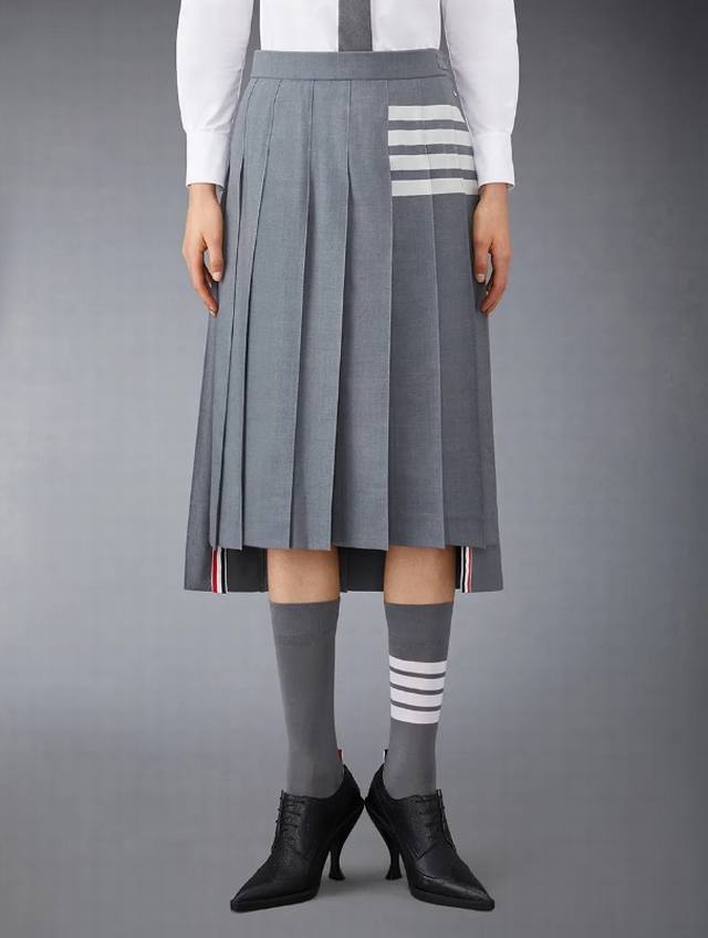 Tb grey four-bar classic long skirt D12 Thom Browne. Thom Browne genuine origina