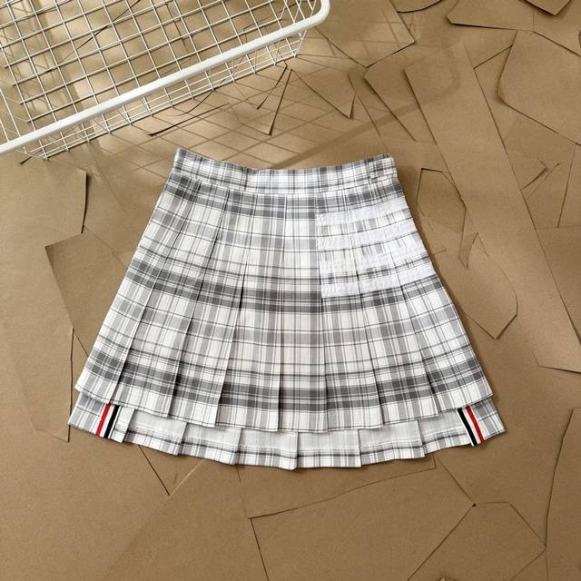 Tb classic plaid striped slit pleated skirt D19 Thom Browne.Tb classic plaid str