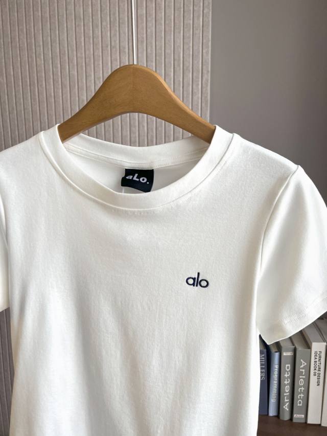 Alo Yoga small logo letter short sleeve basic loose versatile casual sports soli