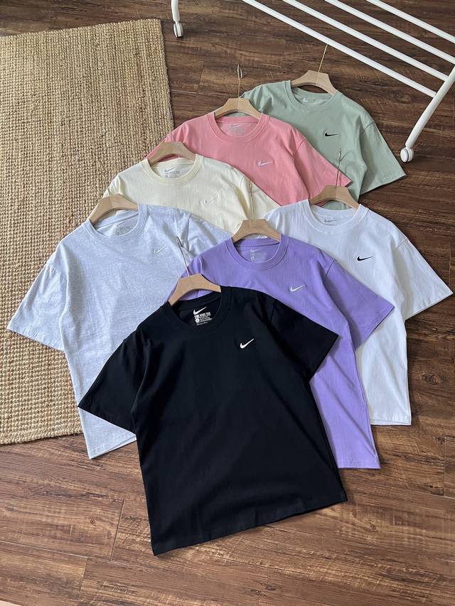 Nike Nk 25Ss basic simple small hook embroidery short-sleeved round neck couple