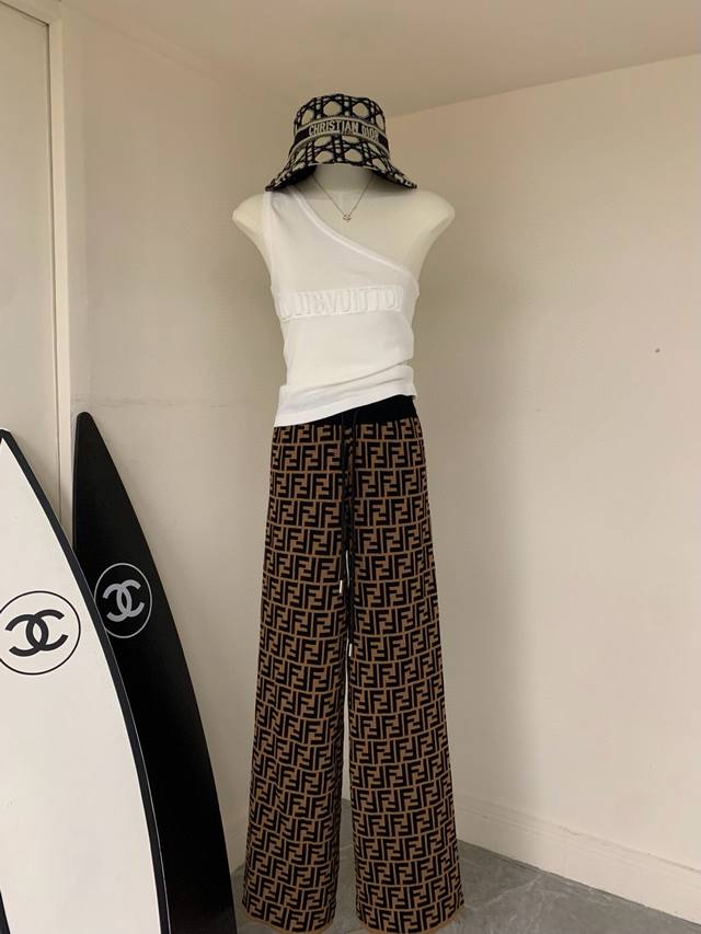 Fendi Fendi monogram double F letter jacquard drawstring knitted trousers Style