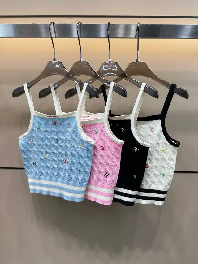 Chanel Chanel colorful double C letter embroidered knitted camisole Style number