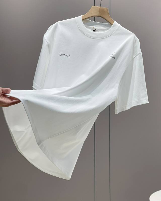 For the top version, look for 330G high weight Arc'teryx Graffiti Summer New Loo