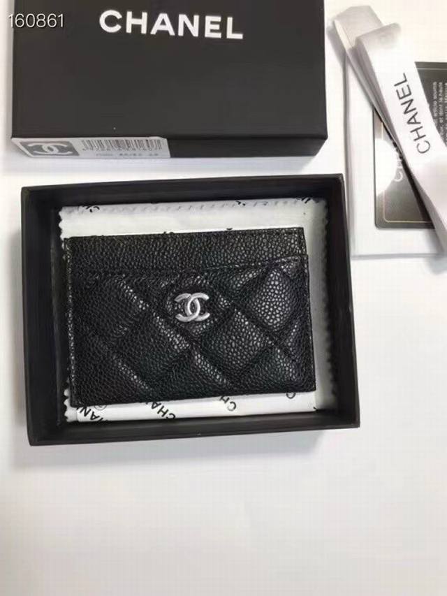 Chanel Caviar Card Holder Available in gold and silver Three card slots + one co