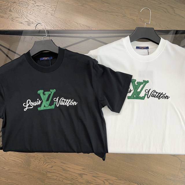 Lv Louis Vuitton 2025 Summer New Letter Embroidered Logo Short Sleeve T-shirt Cl