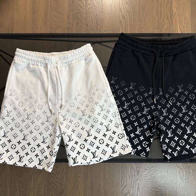 Lv Louis Vuitton 2025 summer new gradient full print logo casual shorts shorts 3