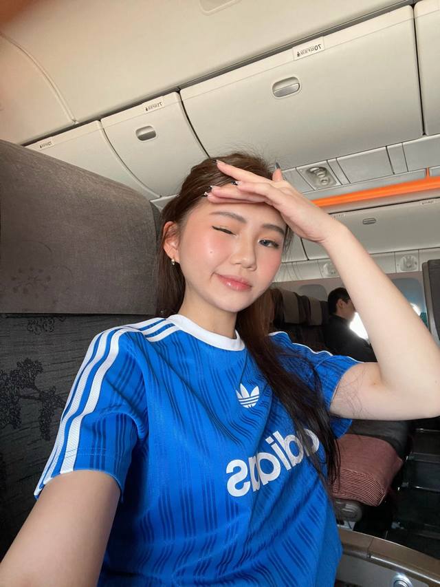 New arrival Adidas limited vintage silk jersey royal blue short-sleeved T-shirt