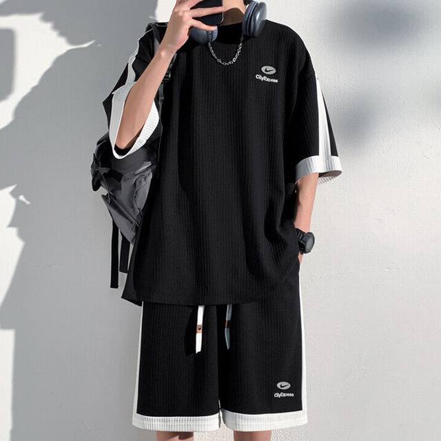 New Nike overseas limited summer short-sleeved suit, top + pants, unisex, a popu