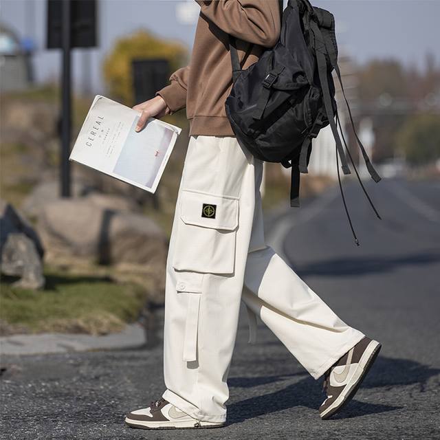 New arrival Stone Island Spring and Summer new solid color casual pants, versati