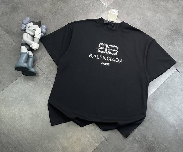 Balenciaga Paris family hot diamond logo short-sleeved T-shirt! Balenciaga 25 ne