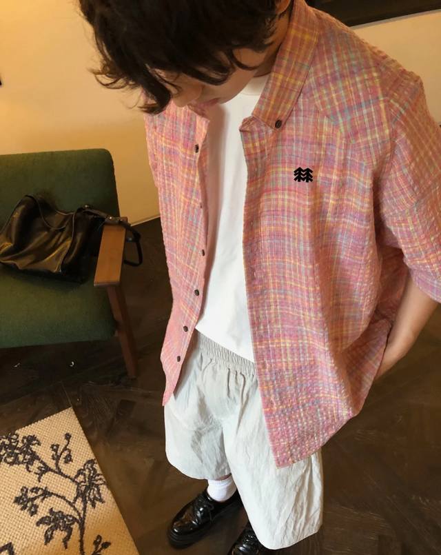 Kolonsport American-style color-woven plaid seersucker loose-fitting short-sleev