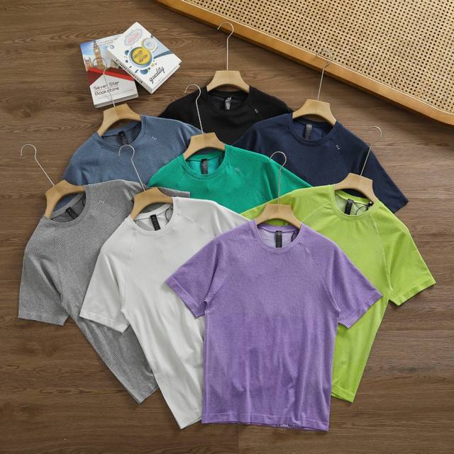 Brand: Lululemon Lululemon Size: SML-Xl-Xxl-Xxxl Color: Obsidian Black-Moon Rock