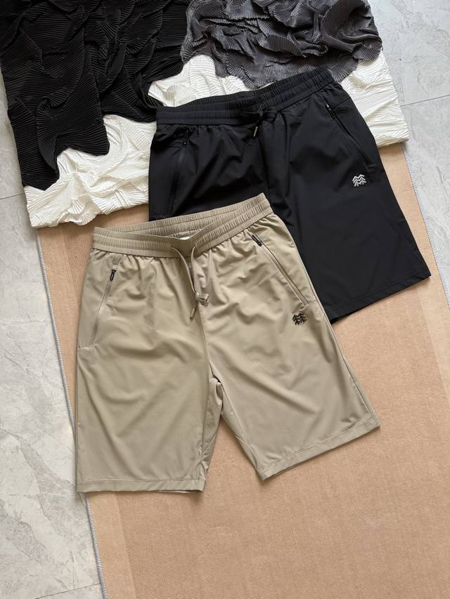 Kolon Sport High-Performance Daily Leisure Light Sports Stretch Quick-Drying Sho