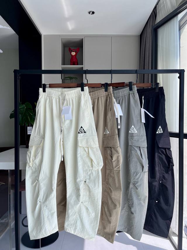 Acg Nike workwear multi-pocket straight pants Nike Acg's new loose workwear mult