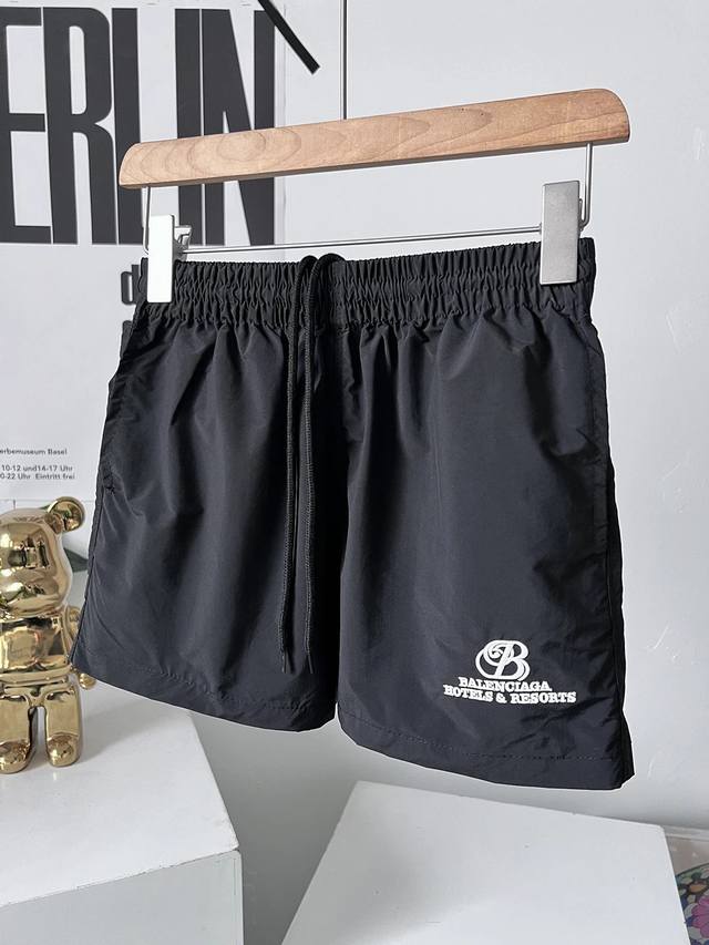 Paris Blcg couple style outdoor waterproof embroidered shorts for men and women,