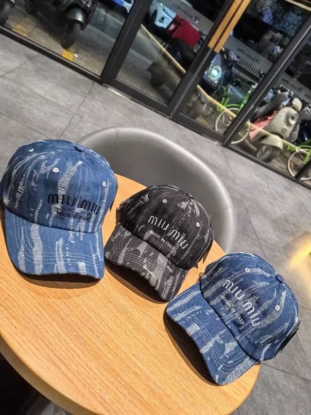 Miumiu baseball cap hat, unisex style, autumn Korean style small face casual all