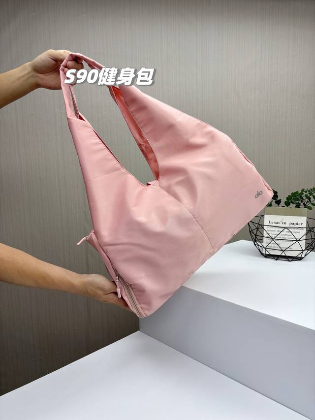High-end operation! Alo Yoga 2025 latest large-capacity portable travel bag, spo